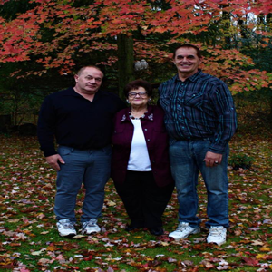 image of the owners of Belgian Delight
